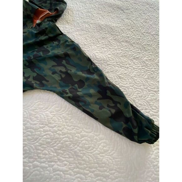 9 to 5 Fit Short Memory Camo Olive Hooded Romper Long Sleeve Size S Activewear​ - Picture 8 of 14